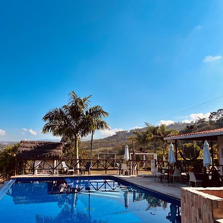 Hotel Campestre Palmas Del Zamorano San Gil Exteriör bild