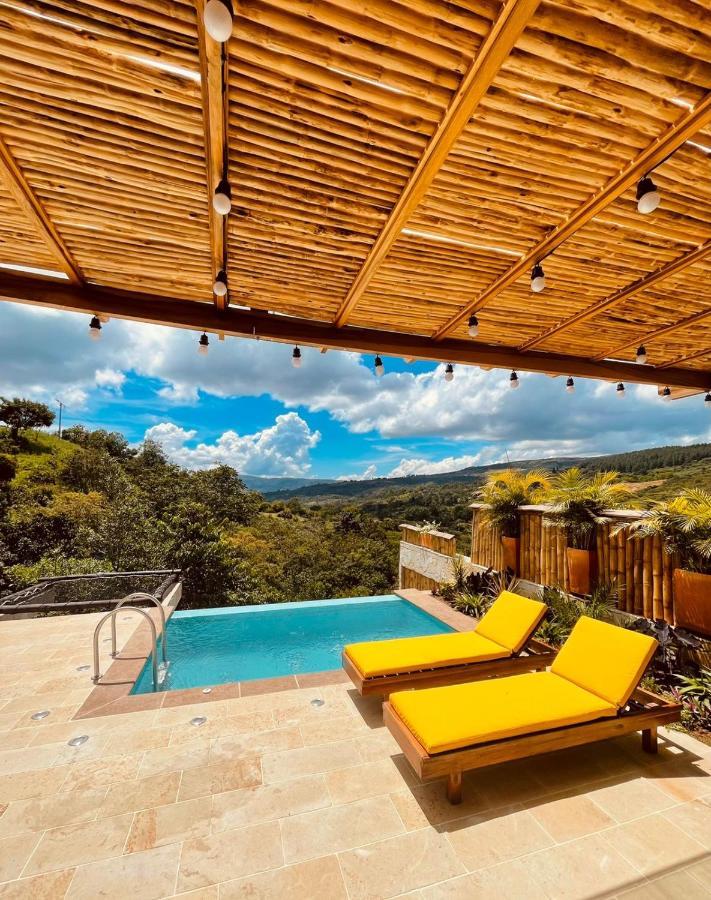 Hotel Campestre Palmas Del Zamorano San Gil Exteriör bild
