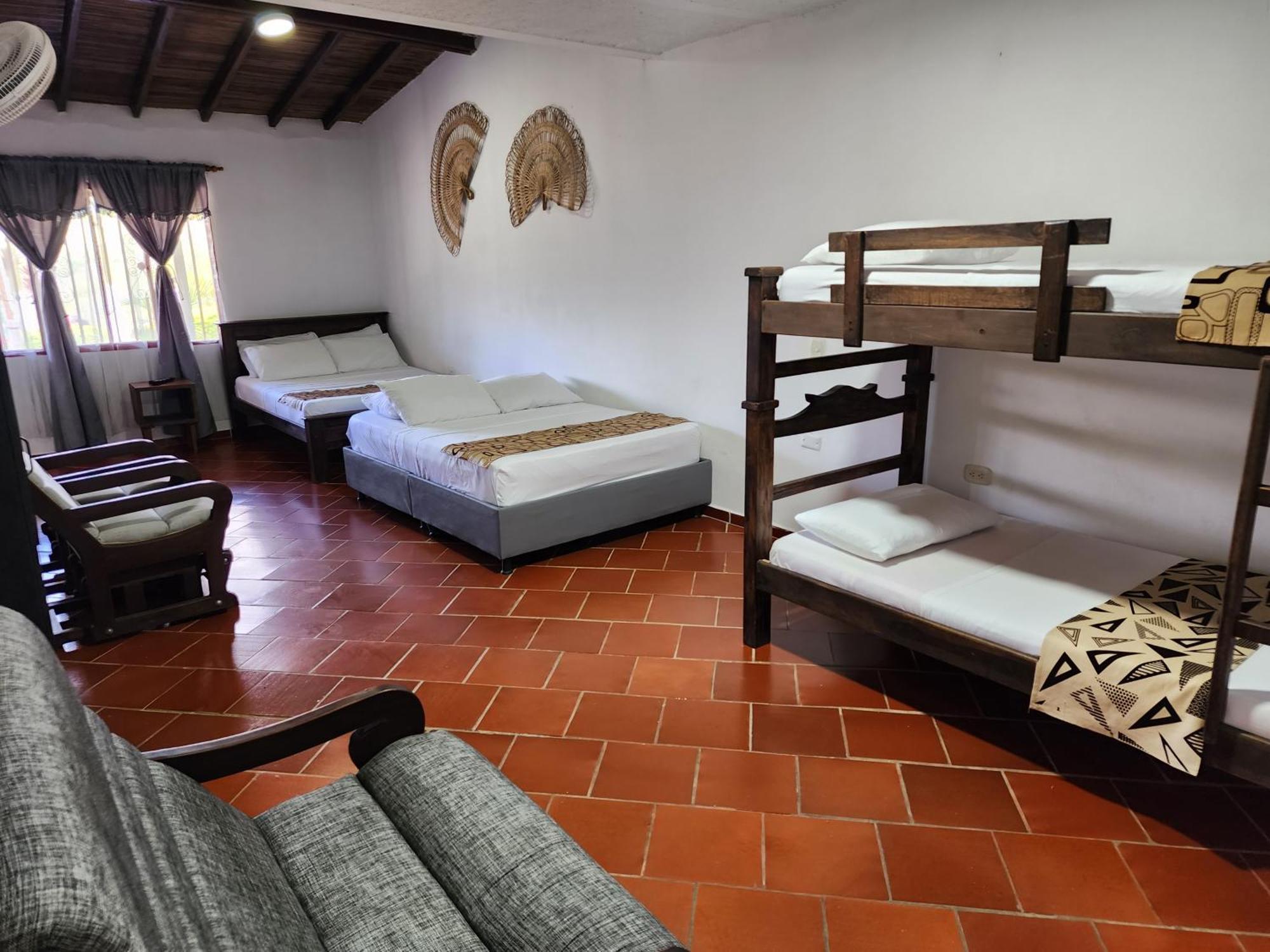 Hotel Campestre Palmas Del Zamorano San Gil Exteriör bild