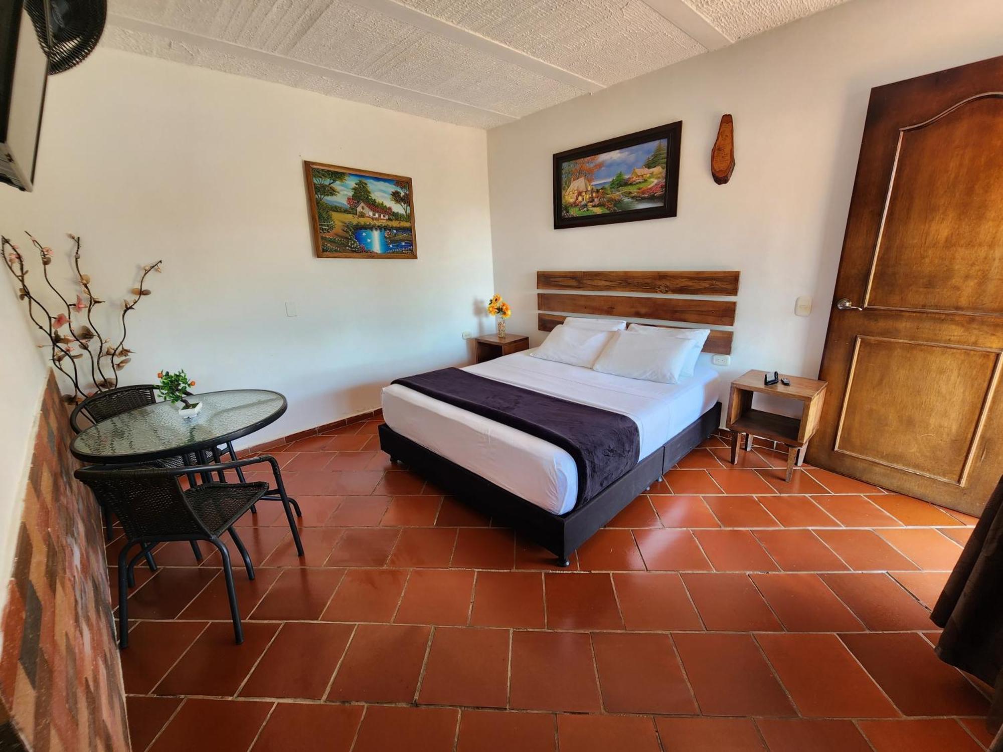 Hotel Campestre Palmas Del Zamorano San Gil Exteriör bild